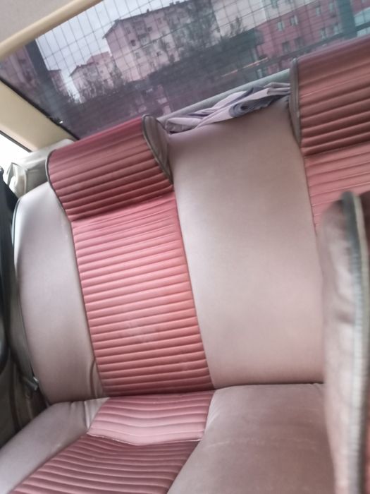 Nexia 1 mashina sotiladi