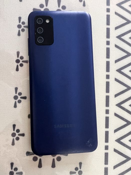Samsung A03s продам срочно (: