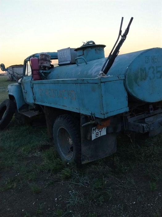 Цистерна 2т400 газ52.колонка рабочий.