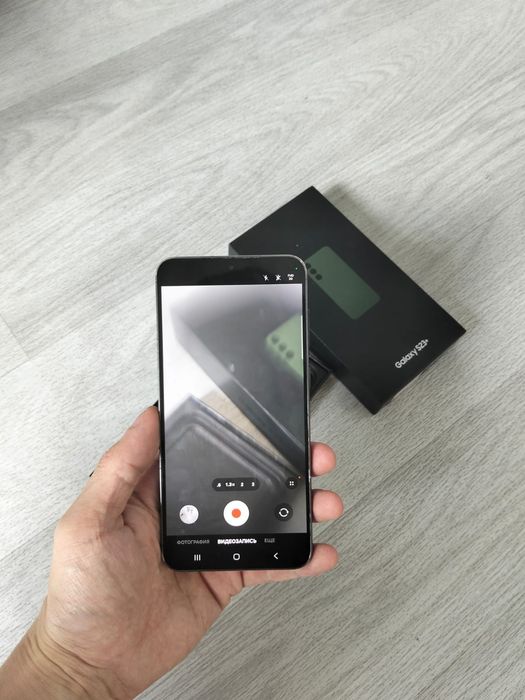 Продам Samsung S23 Plus
