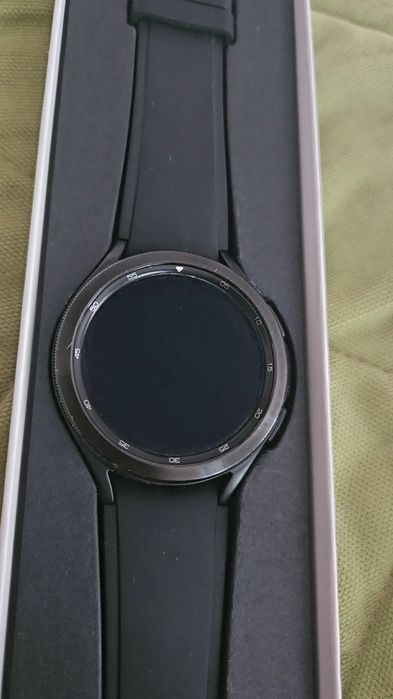 Срочно низ рынка Samsung watch 4 classic