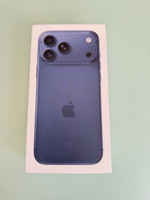 Iphone 17 pro max deep blue(синий) 256 gb