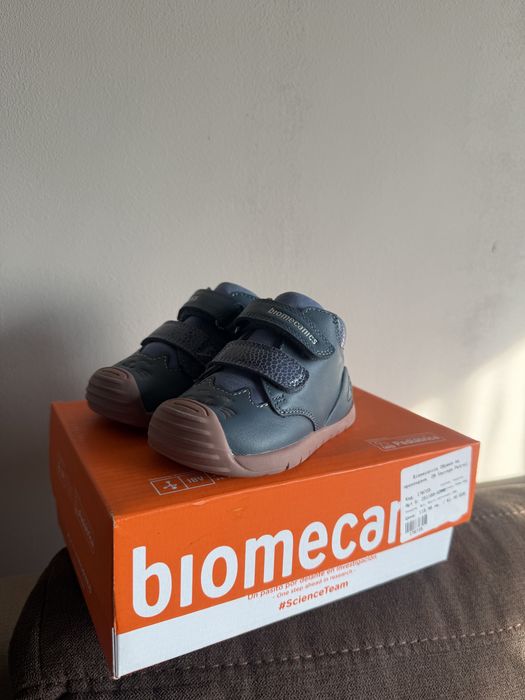 Обувки biomecanics 20