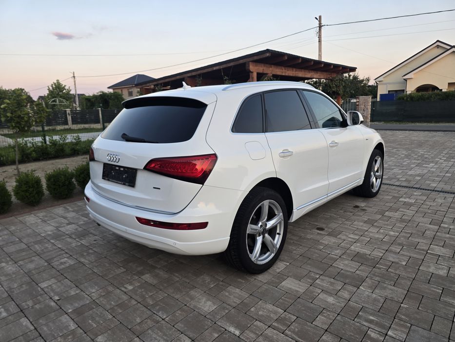 Audi Q5 quattro S tronic