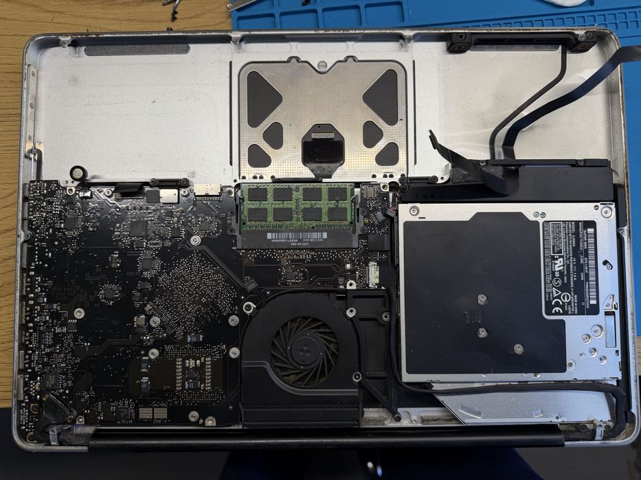 Macbook pro 15 2009 piese