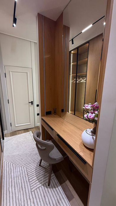 Oybek Imperial srochno