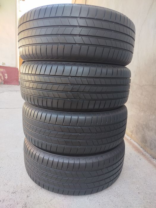 215 55 R17 Shina Brijistone