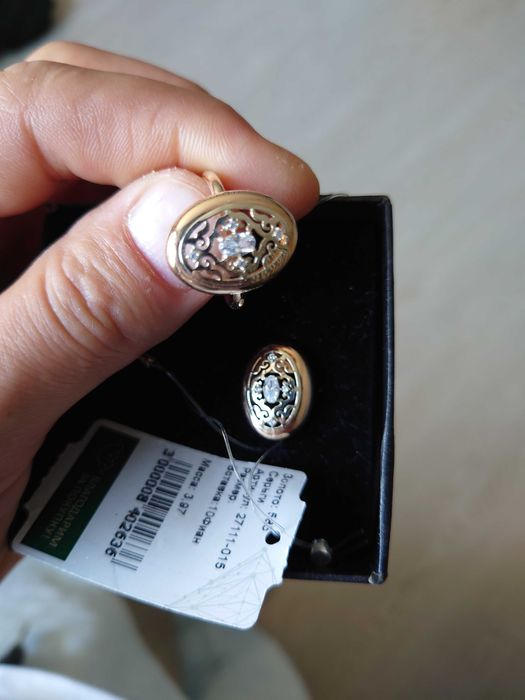 Золотой комплект с фианитами