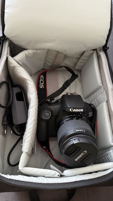 Aparat foto Canon Eos 4000D