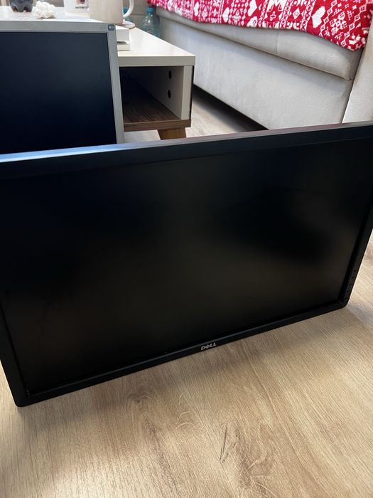 Monitor Dell 24” FHD