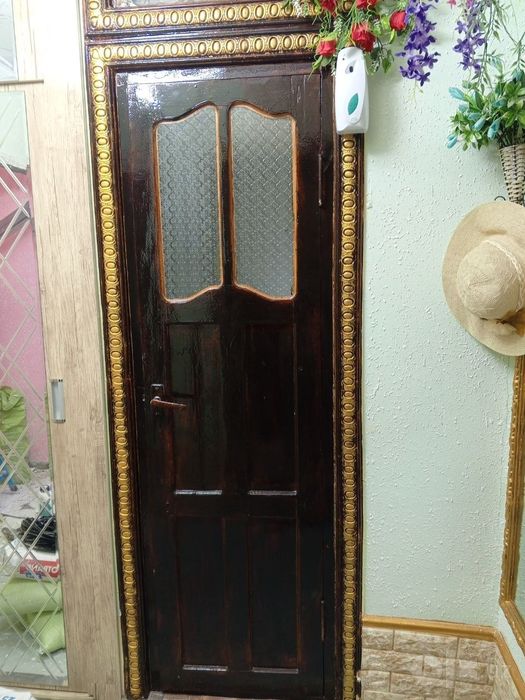 Eshiklar sotiladi