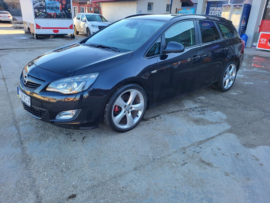 Opel astra j 2.0 diesel an 2012
