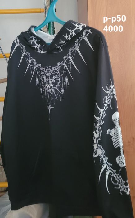 Одежду вещи продам