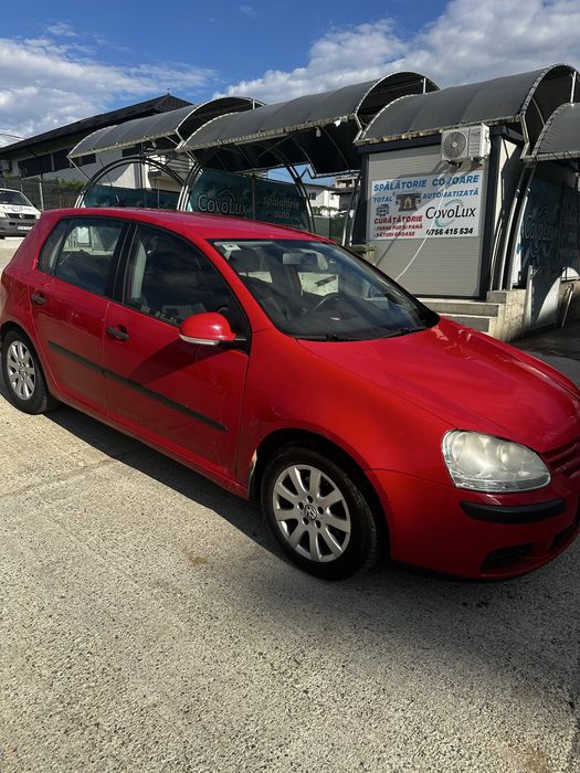 Volkswagen golf 5
