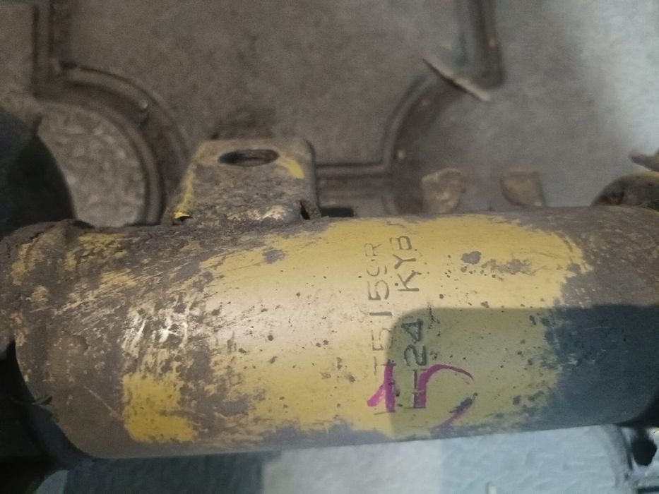 Продам Амортизаторы