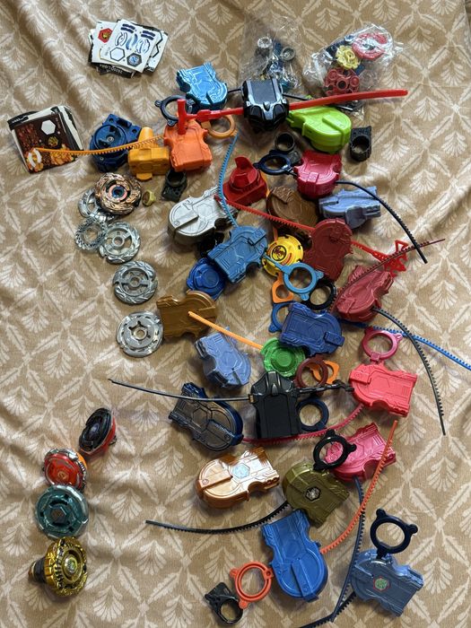 Vand beyblade colectie