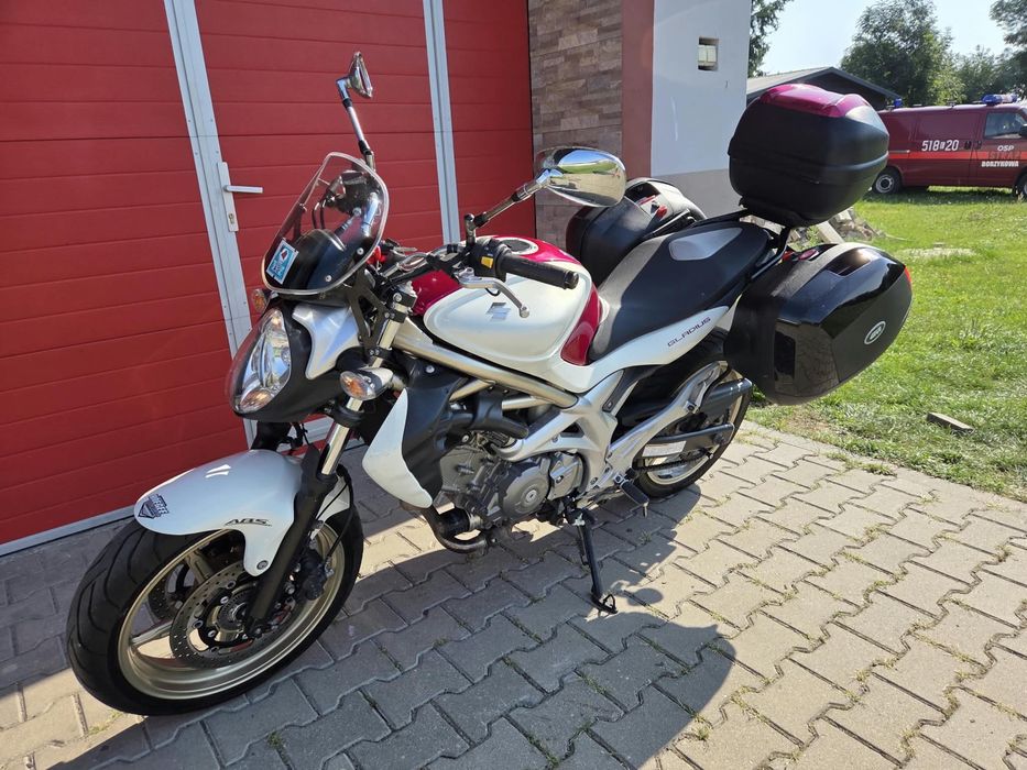 Suzuki Gladius SFV650  | ABS | Rate Fixe | BuyBack | Livrare Gratuită