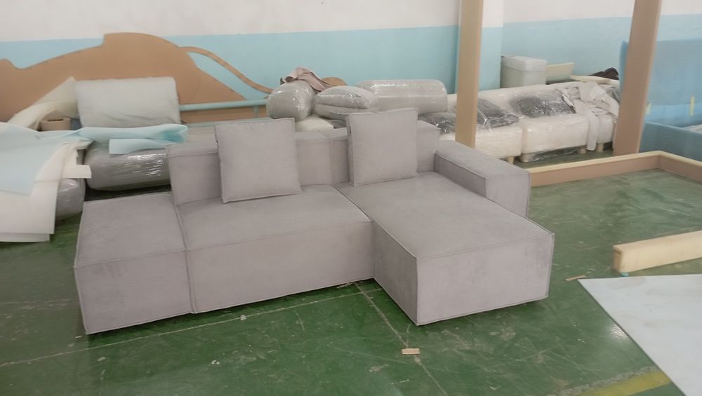 Мягкая мебель на заказ любая сложность  (кровати, диваны , уголки)