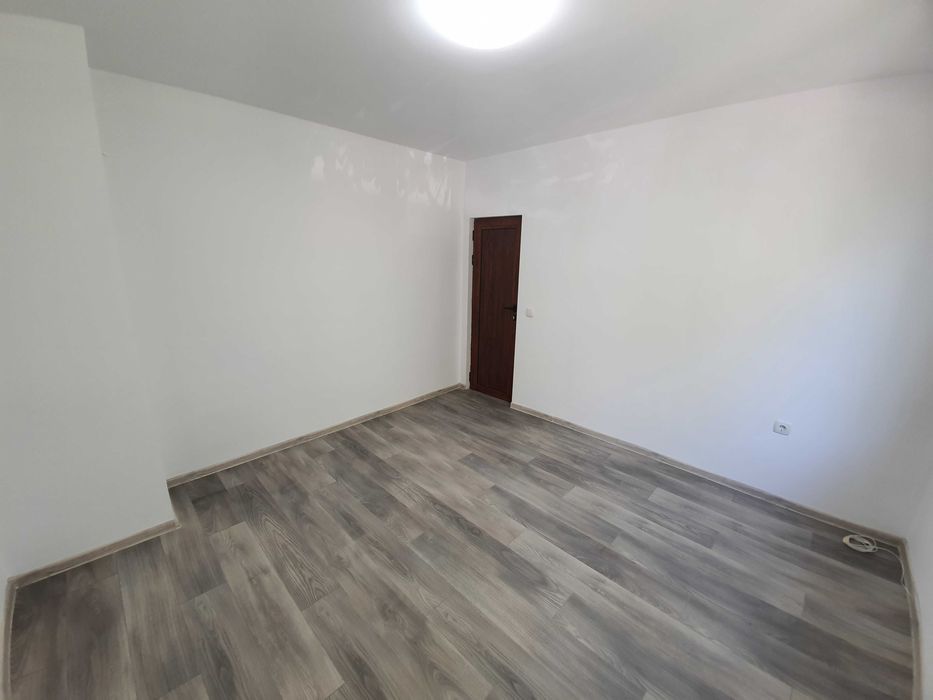 Продава се Тристаен апартамент в Велико Търново, Зона Б - 78 кв.м за 1353 €/кв.м - Снимка #8