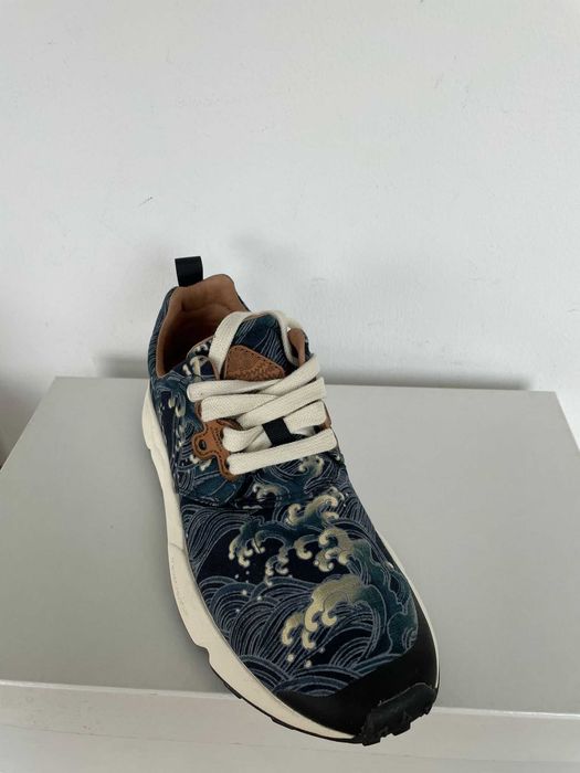 Sneakers Flower Mountain