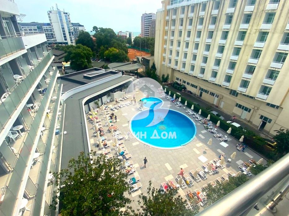 Продава се Двустаен апартамент в к.к. Слънчев бряг - 80 кв.м за 813 €/кв.м - Снимка #4