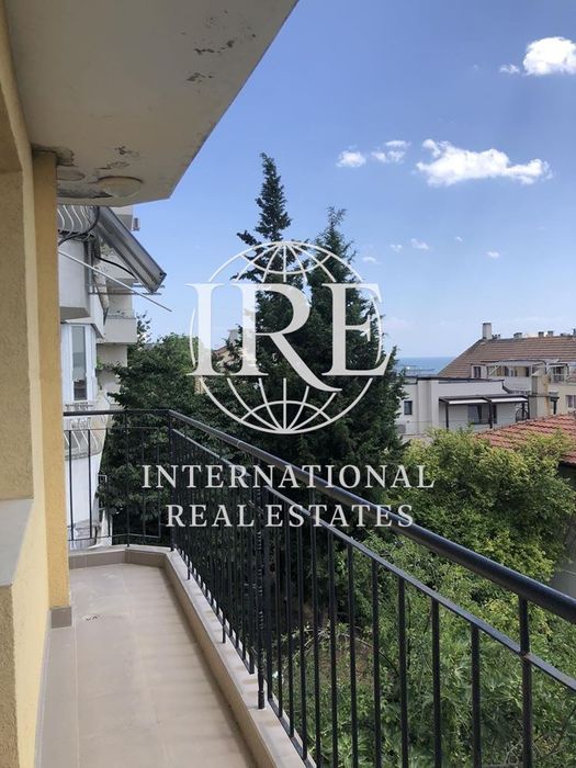 Продава се Двустаен апартамент в Варна, Бриз - 95 кв.м за 1990 €/кв.м - Снимка #6