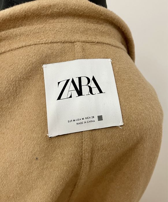 Paltan Zara, 50% lana, nou, fara eticheta - 300 lei