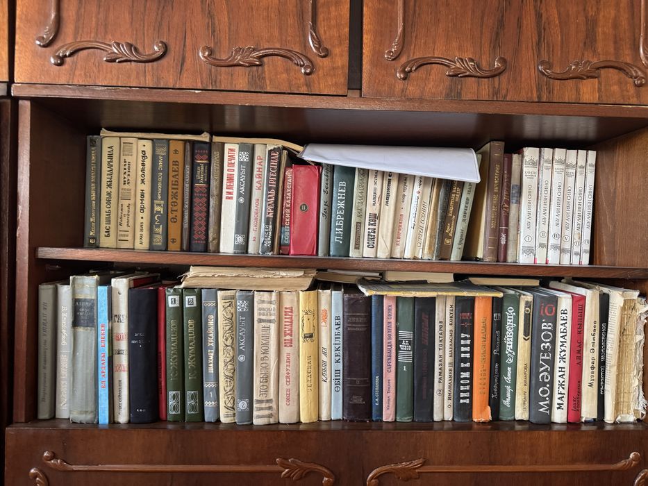 Продам старые книги