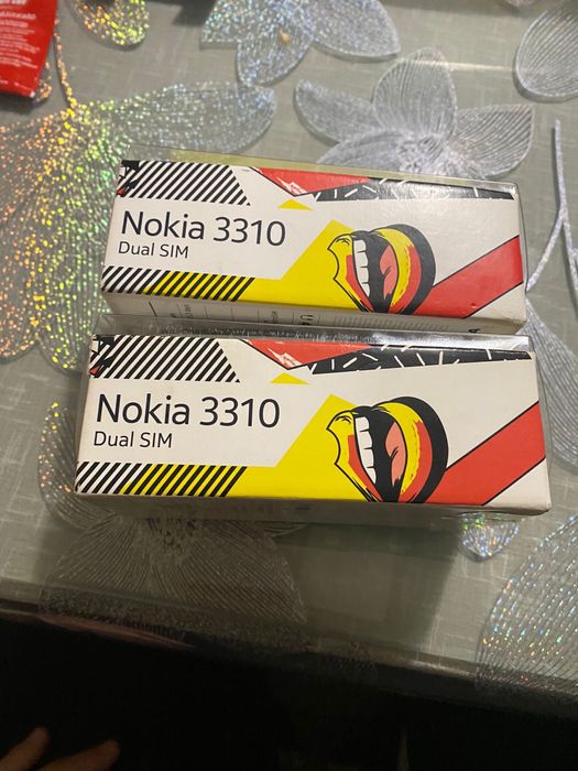 Telefon mobil Maxcom si Nokia dualsim