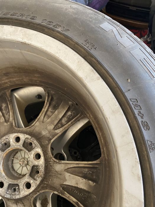 Vand roti de iarna BMW compatibile pentru X3,X5X6. Dimensiuni:235/55/1