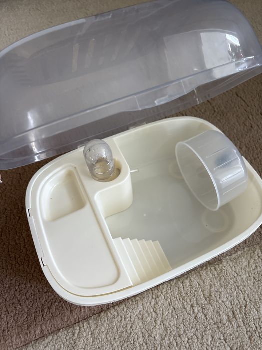 Прожам клетку для хомяков