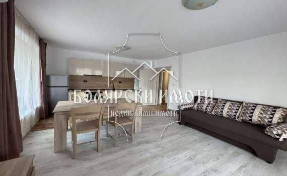 Дава се под наем Тристаен апартамент в Велико Търново, Център - 85 кв.м за 459 € - Снимка #1