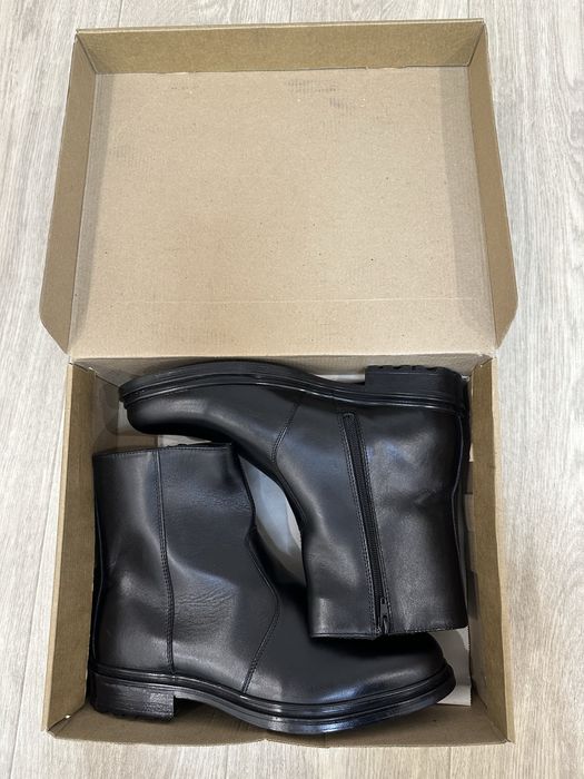 Продам зимние ботинки