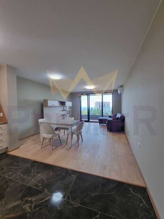 Дава се под наем Четиристаен апартамент в Варна, Бриз - 140 кв.м за 2000 € - Снимка #2