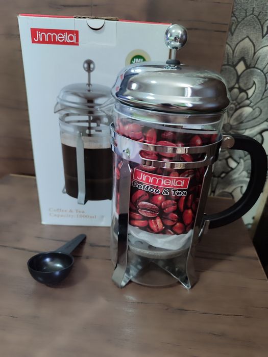 Стеклянный чайник заварочный новый