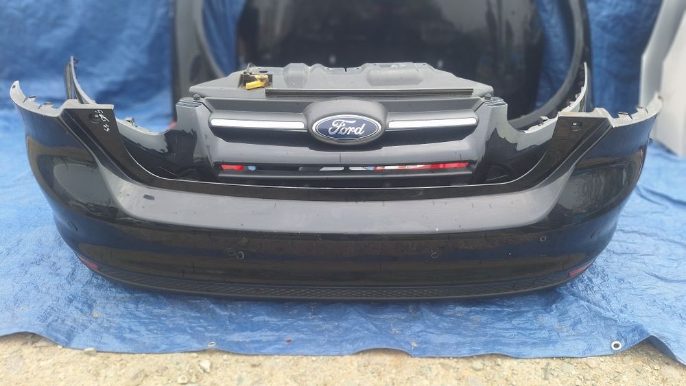 Fata completa ford focus 3 2.0 tdci  bara capota faruri tragar aripi oglinzi  triple
