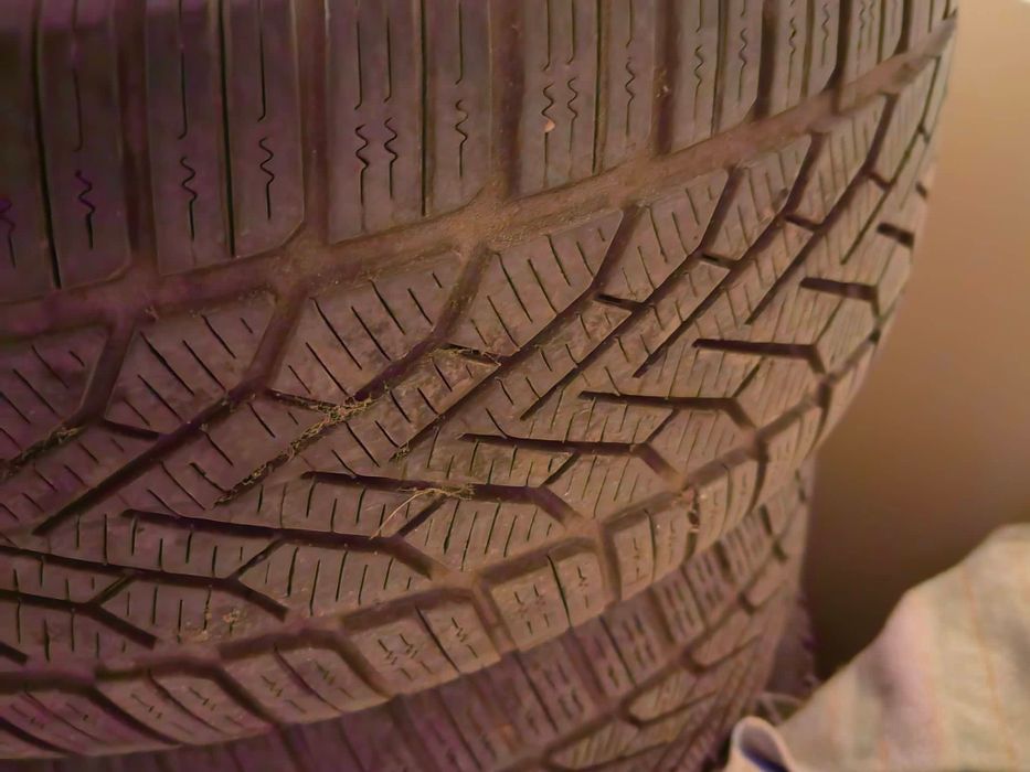 Алуминиеви джанти + гуми за мерцедес.