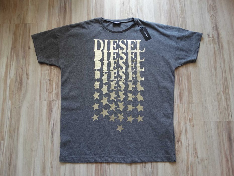 НОВА Оригинална Diesel сива тениска размер М