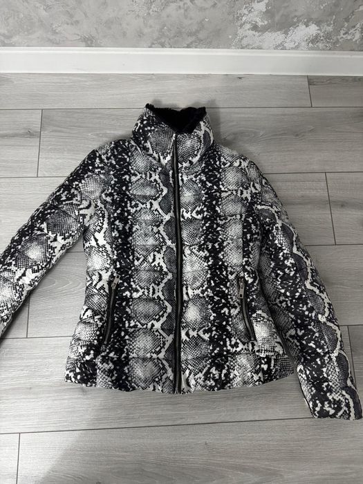 Зара куртка оригинал