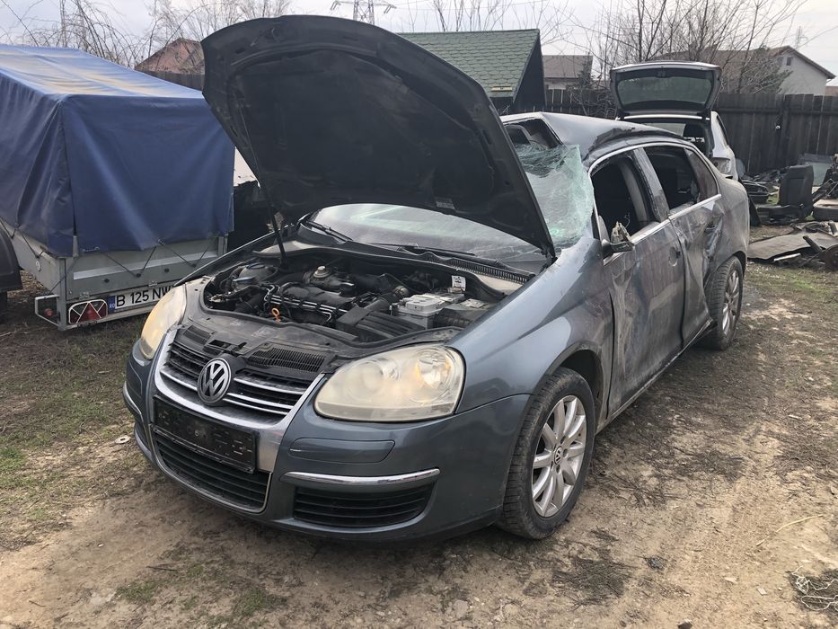 Bara fata Vw Passat B6 1.9 tdi BKC 105 cp 77 kw Vw Jetta cutie GQQ golf 5 octavia 2 audi a3 8p