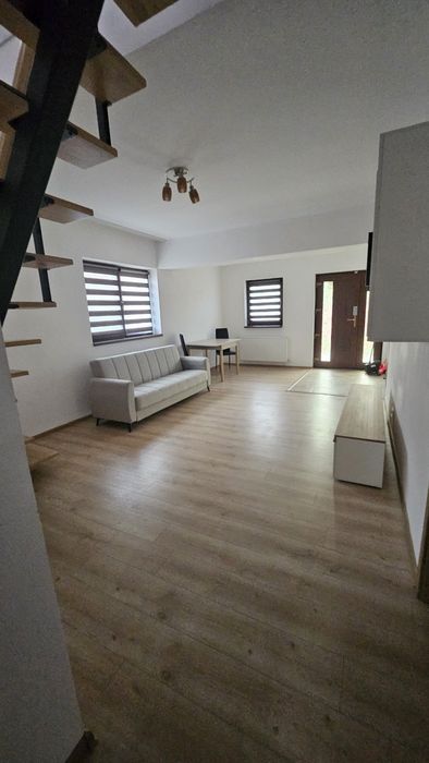 inchiriere casa parter 90 mp , 3 cam ,  zona GRANIT, langa gradinita K