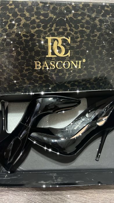 Лакированные туфли Basconi