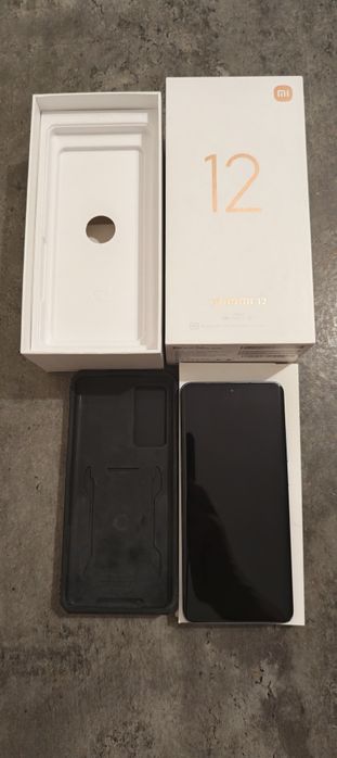xiaomi 12 harman kardon 8 giga 256