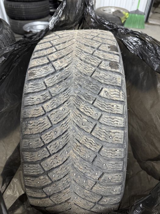 Шины зимние Michelin