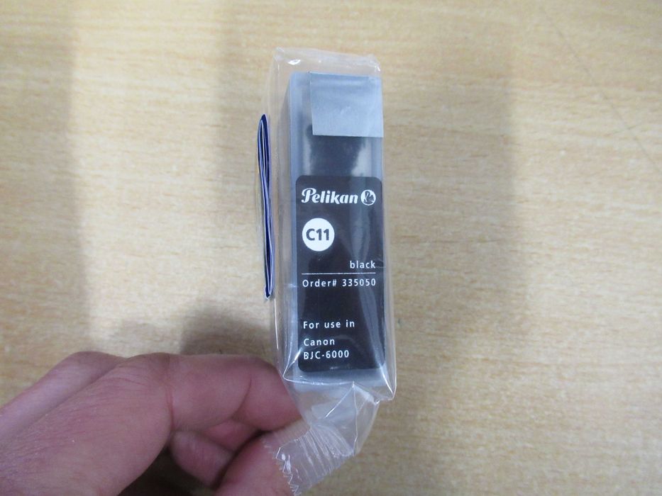 Cartuș negru sigilat Pelikan C11 27ml pt Canon BjC 6000, Pixma iP 4000