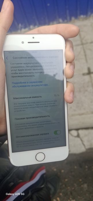 Продам iphone 8 /64гб