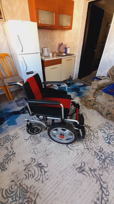 Инвалидная коляска с элекроприводом