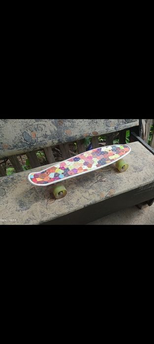 Продам скейт колеса светятся