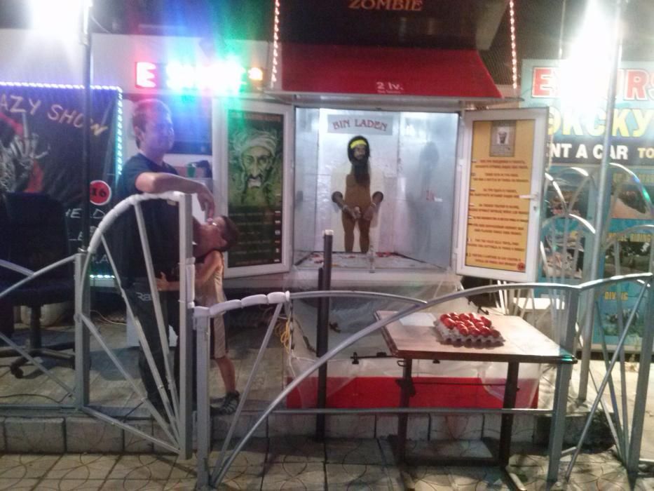 ПРОДАВАМ ПЕЧЕЛИВША АТРАКЦИЯ-стрелба с домати, яца или балончета с вода