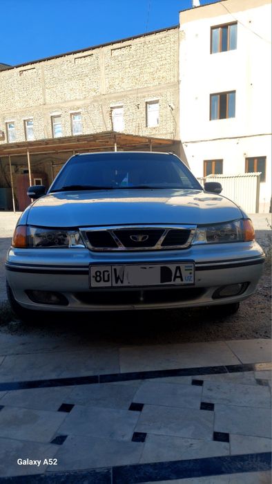 Нексия 1 сотилади йили  2008 прабек 3 ку. 4 та балони янги нарх 2500 $